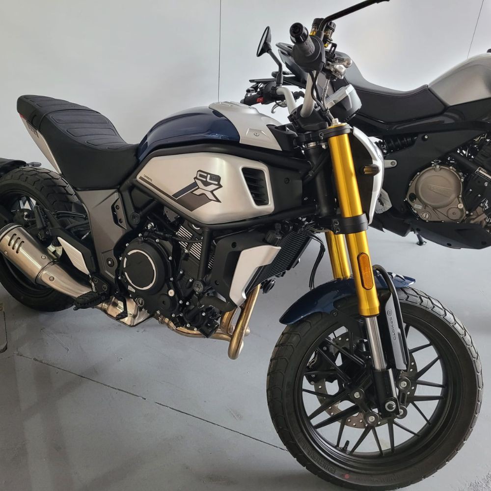 CF Motos Modelo 700 CL-X